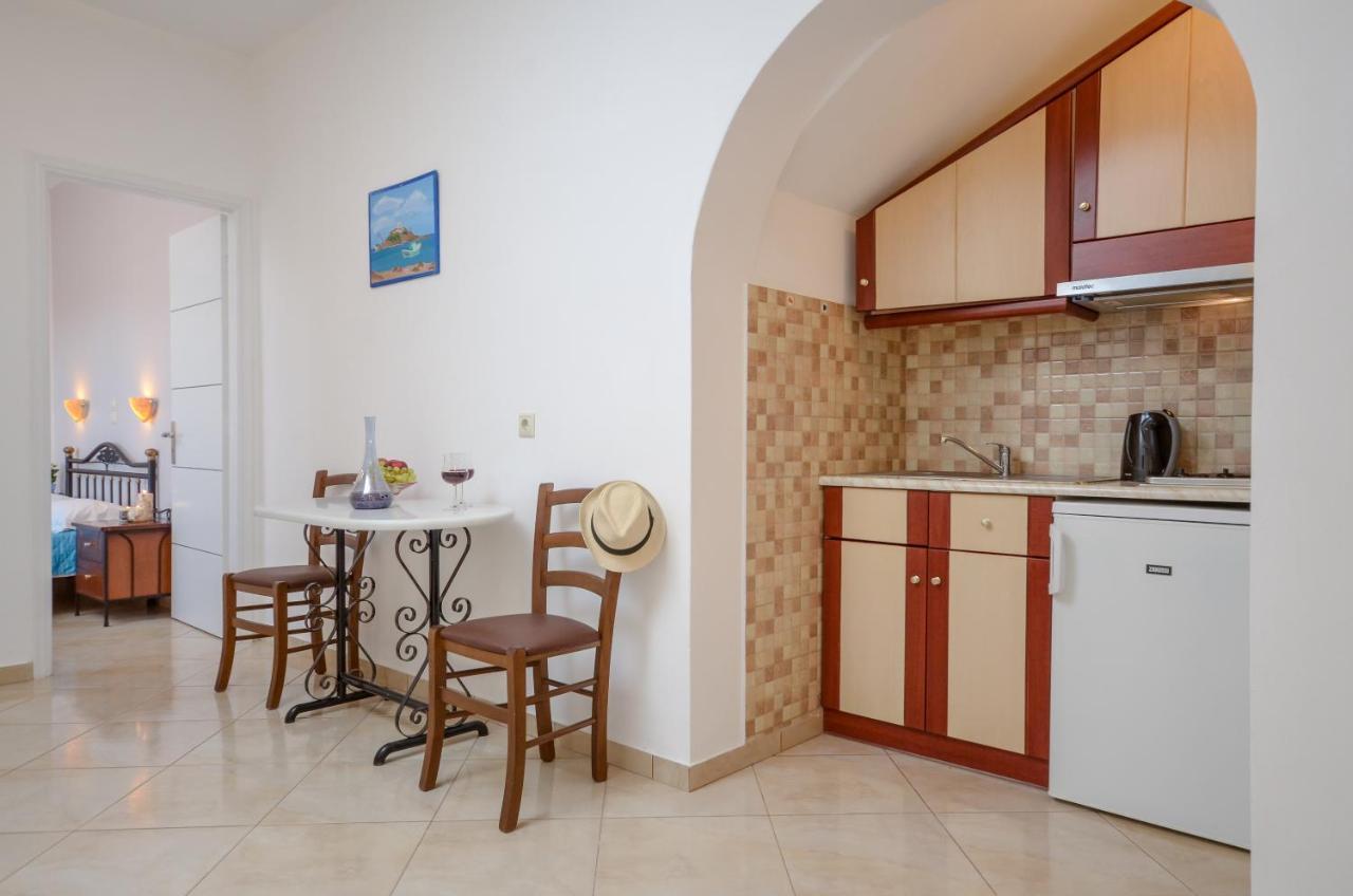 Gaitani Apartments Plaka Naxos Mikri Vigla Exterior photo